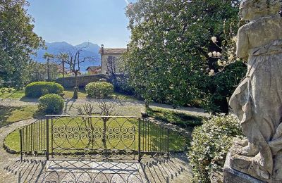 Historic Villa for sale Verbania, Piemont, Garden