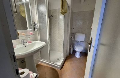 Historic Villa for sale 28824 Oggebbio, Piemont:  Bathroom