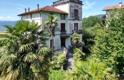 Historic Villa for sale Verbania, Piemont:  Exterior View