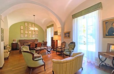 Historic Villa for sale Verbano-Cusio-Ossola, Intra, Piemont:  Living Room