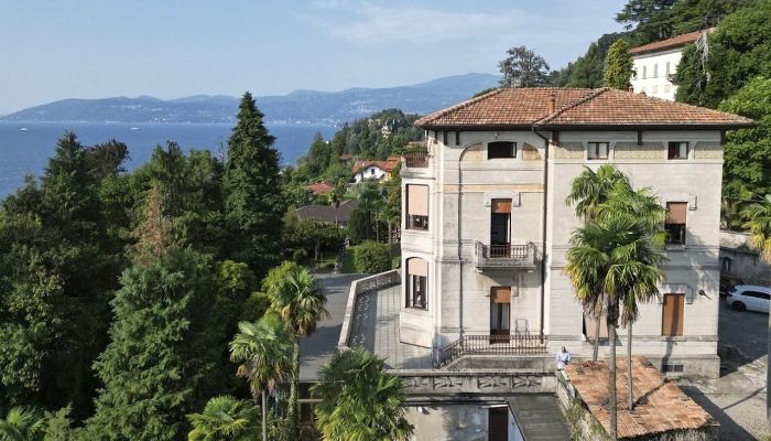 Historic Villa for sale 28823 Ghiffa, Piemont,  Italy