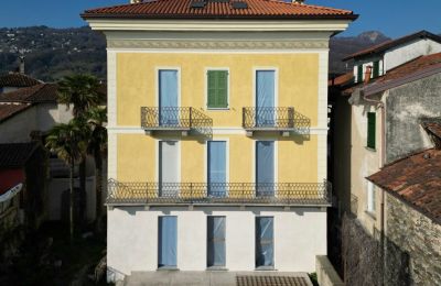 Historic Villa for sale 28838 Stresa, Isola dei Pescatori, Piemont, Exterior View