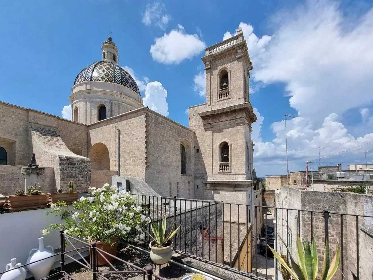 Antique townhouse with great roof terrace in Oria, Puglia