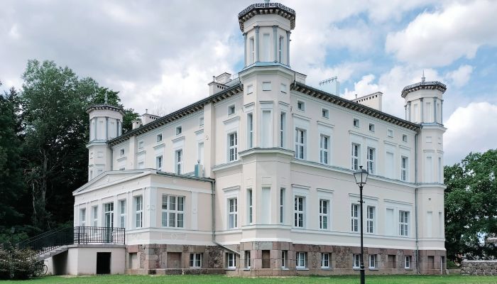 Castle Apartment for sale Lubiechowo, West Pomeranian Voivodeship,  Poland