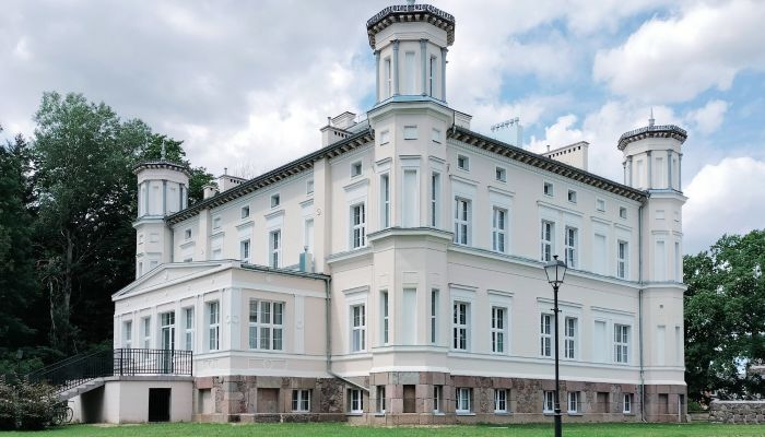 Castle Apartment for sale Lubiechowo, West Pomerania,  Poland