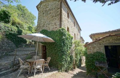 Farmhouse for sale 06060 Lisciano Niccone, Umbria:  
