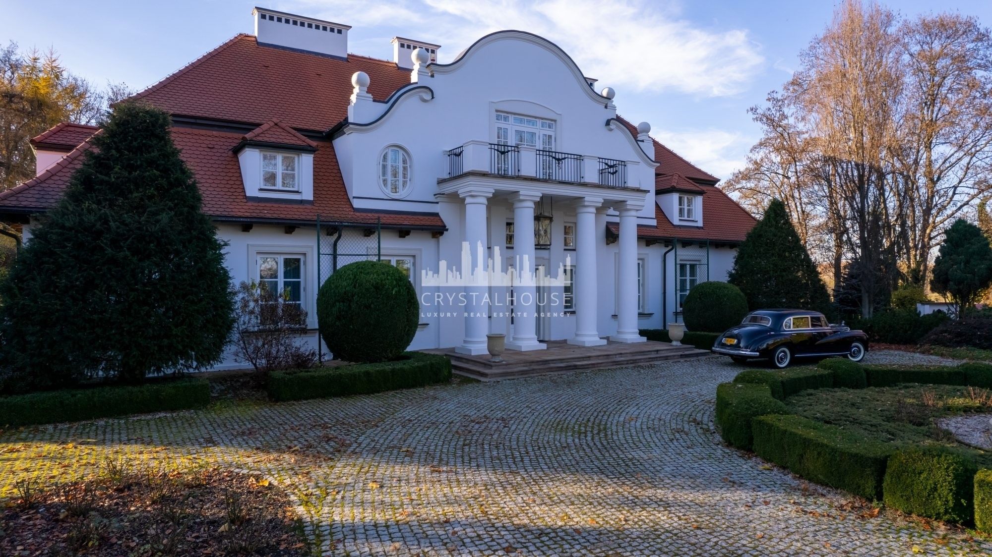 Photos Country estate with manor and stud farm, Lodz Voivodeship