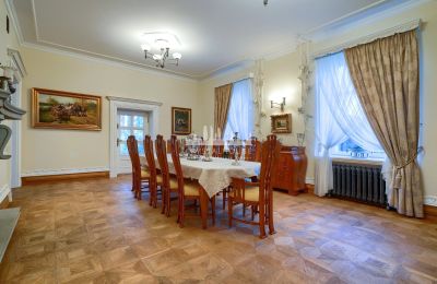 Manor House for sale Ossowice, Dwór w Ossowicach, Łódź Voivodeship:  
