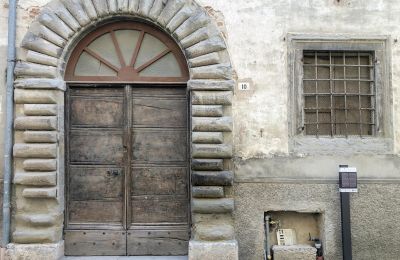 Urban palace for sale Piobbico, Garibaldi  95, Marche, Entrance