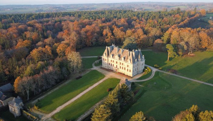 Castle for sale Redon, Brittany,  France