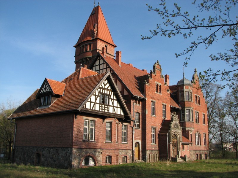 Historic Property for sale in Poland near Poznan Palace in Napachanie