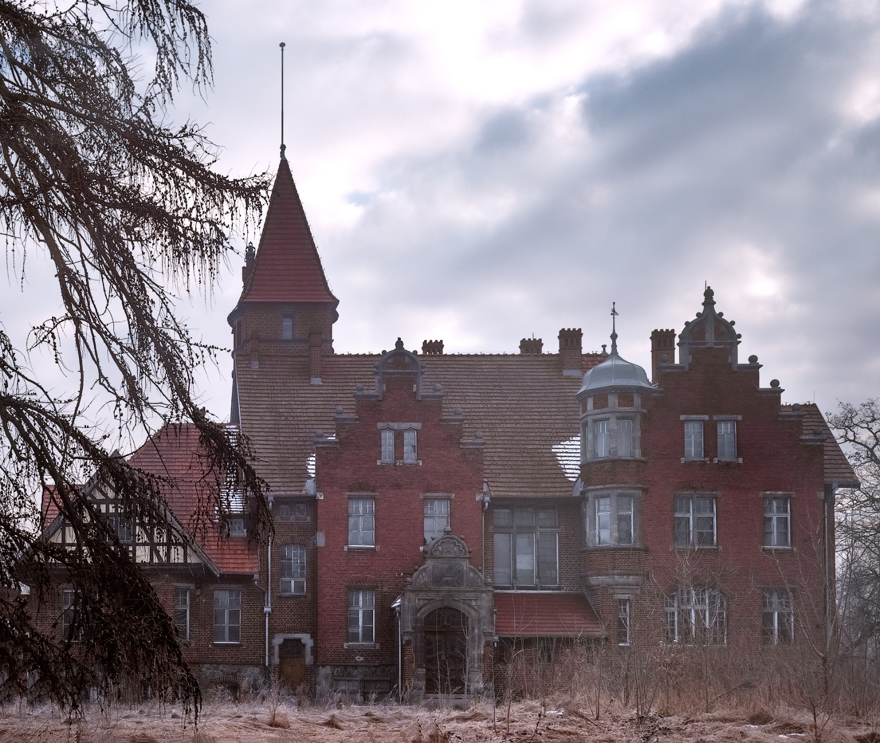 Historic Property for sale in Poland near Poznan Palace in Napachanie