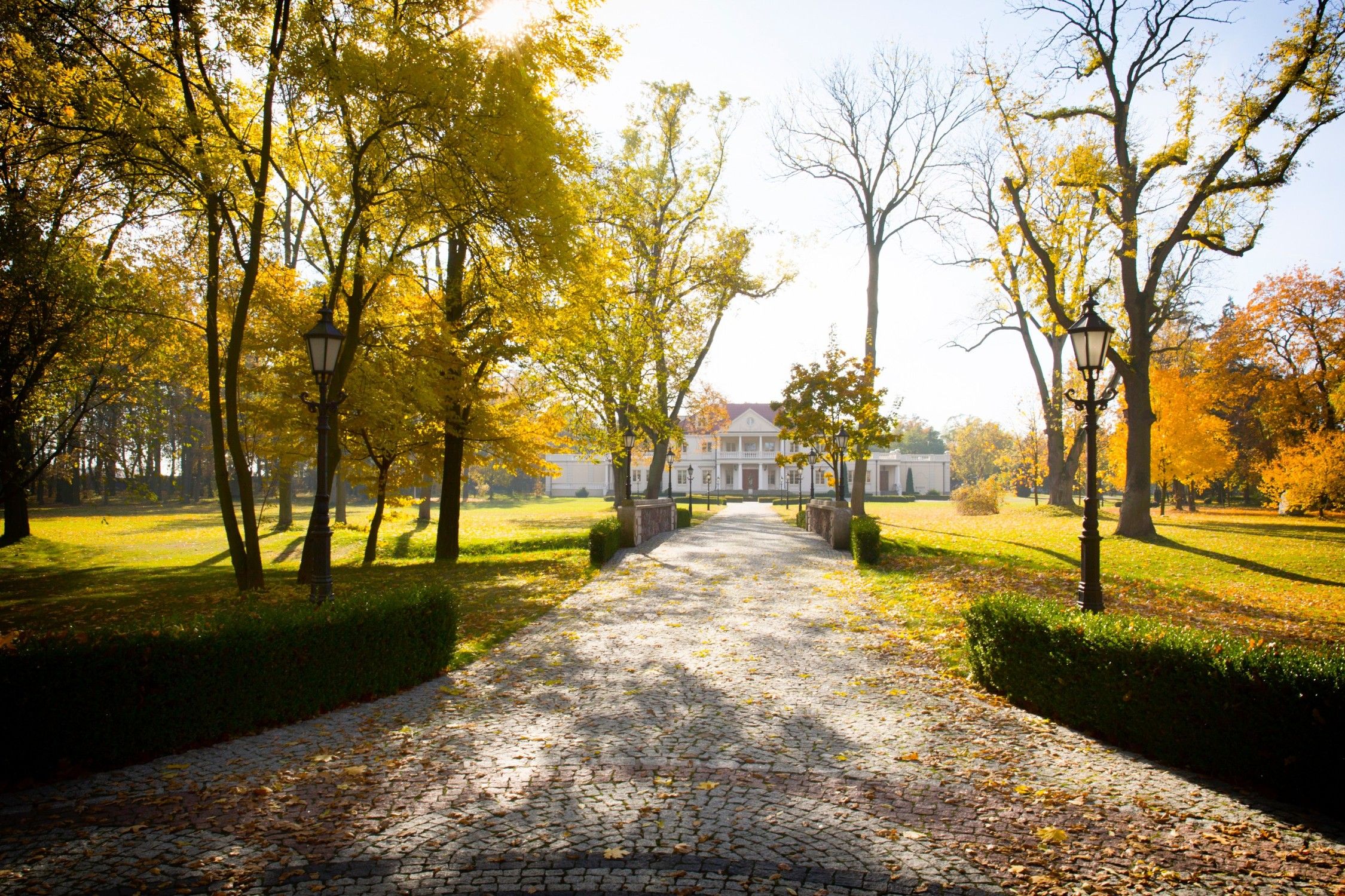 Images Herenhuis en park in Zborów, ten zuidoosten van Poznan