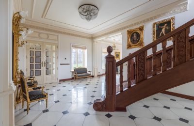 Manor House for sale Zborów, Kownackiej 33, Greater Poland, Entrance Hall
