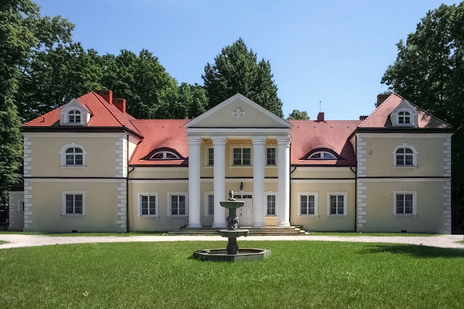 Photos Country manor Radoszewnica, Silesia