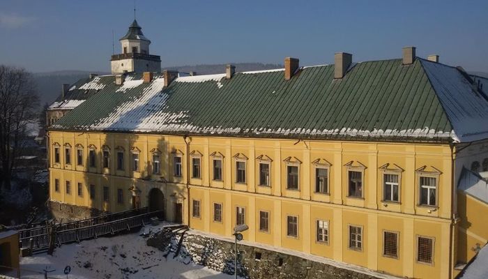 Medieval Castle for sale Międzylesie, Lower Silesian Voivodeship,  Poland