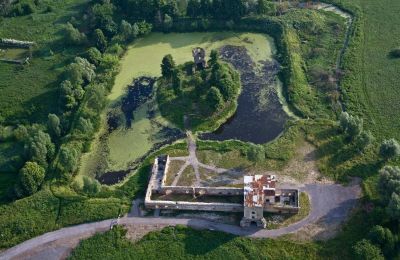 Medieval Castle for sale Ćmielów, Holy Cross Region, Photo 7/16