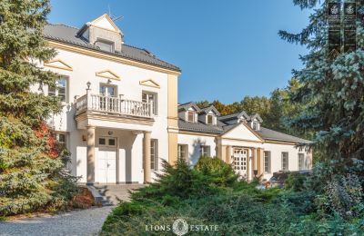 Manor House Żychlin, Łódź Voivodeship