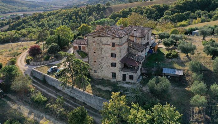 Historical tower Spedalicchio 4