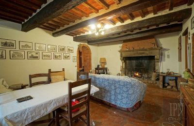 Historical tower for sale 06019 Spedalicchio, Umbria, Photo 10/31