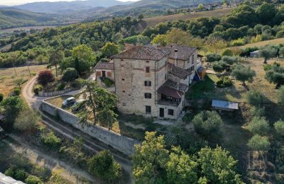 Historical tower for sale 06019 Spedalicchio, Umbria:  