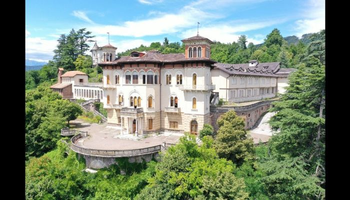 Villa Rosa in Pergine Valsugana - a prime example of eclecticism in northern Italy