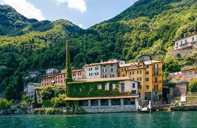 Historic estates, Lake Como waterfront property: Former spinning mill with apartments