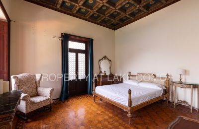 Historic Villa for sale Torno, Lombardy, Bedroom