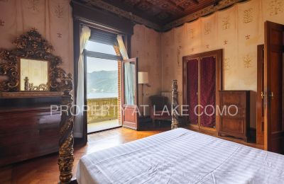 Historic Villa for sale Torno, Lombardy, Bedroom