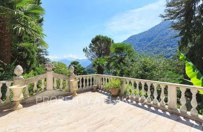 Historic Villa for sale Dizzasco, Lombardy:  Terrace