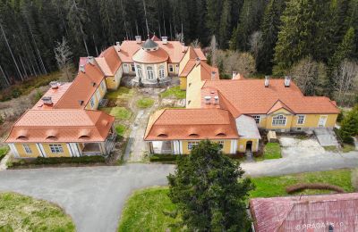 Manor House Karlovy Vary, North Bohemia