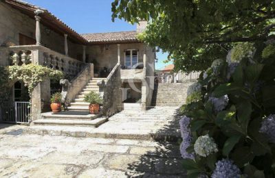 Manor House for sale Nigrán, Galicia:  Entrance