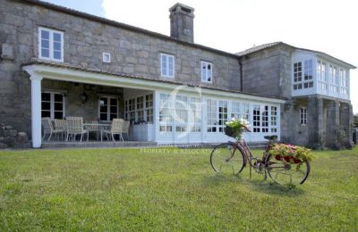 Manor House for sale Nigrán, Galicia:  Exterior View