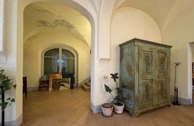 Historic Villa for sale Cascina, Tuscany:  Entrance Hall