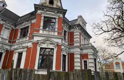 Castle for sale Tomaszów Mazowiecki, Barlickiego 32, Łódź Region, Photo 4/8