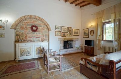 Country home for sale Trestina, Umbria, Photo 8/29