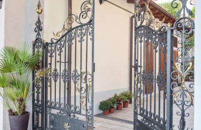Castle Apartment for sale 28040 Lesa, Piemont, Photo 12/19