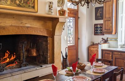 Castle for sale Saint-Bertrand-de-Comminges, Occitania, Kitchen
