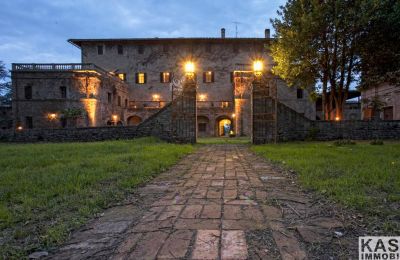 Manor House for sale Buonconvento, Tuscany, Access