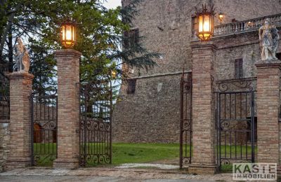 Manor House for sale Buonconvento, Tuscany:  