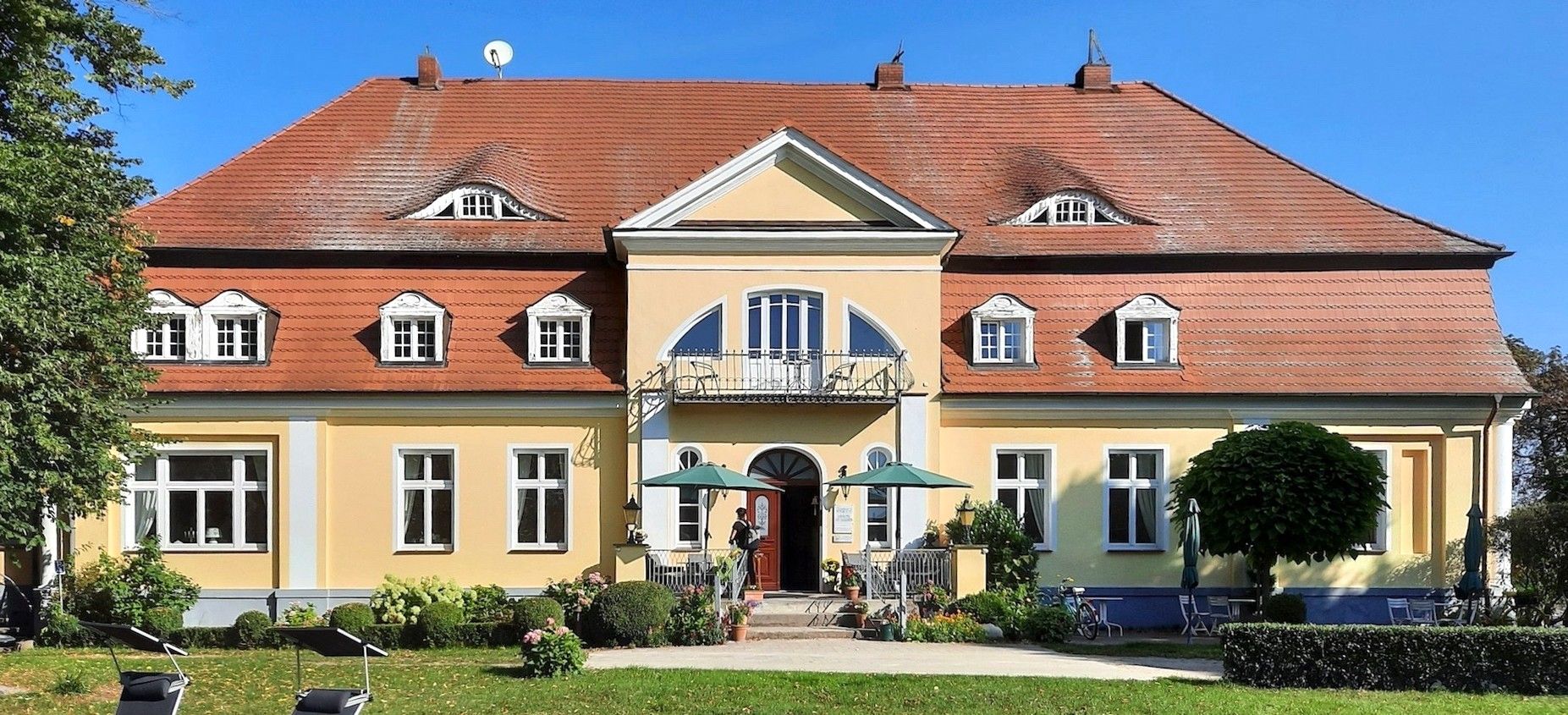 Photos Zarrentin Manor Hotel near Baltic Sea
