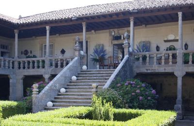 Manor House for sale Pantón de Abaixo, Galicia, Staircase