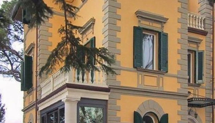 Historic Villa Terricciola 3