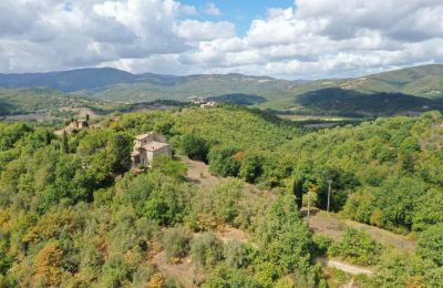 Farmhouse for sale 06019 Preggio, Umbria:  