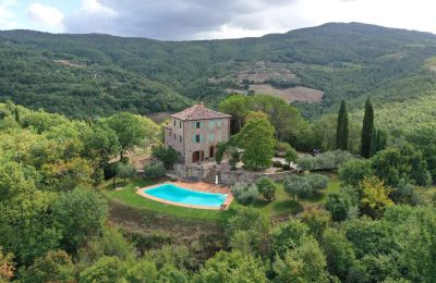 Character Properties, Character farmhouse with panoramic view in Preggio