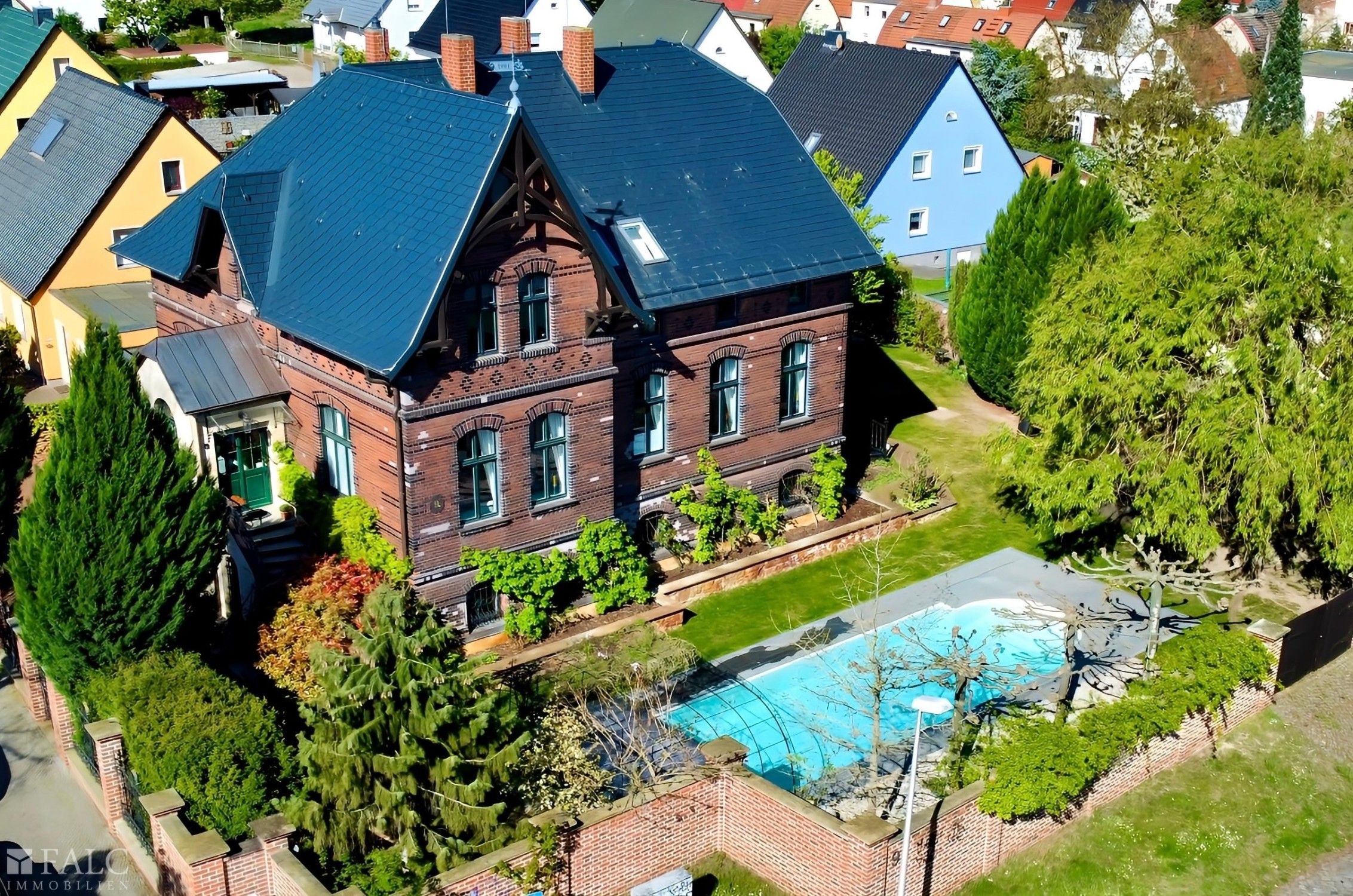 Images Historische villa in Magdeburg, Saksen-Anhalt, Midden-Duitsland