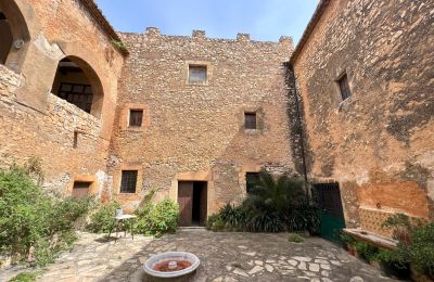 Medieval Castle for sale Creixell, Carrer Ignasi Iglesias 13, Catalonia:  