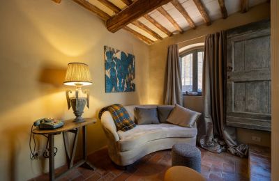 Country home for sale Lamole, Tuscany, Photo 8/37