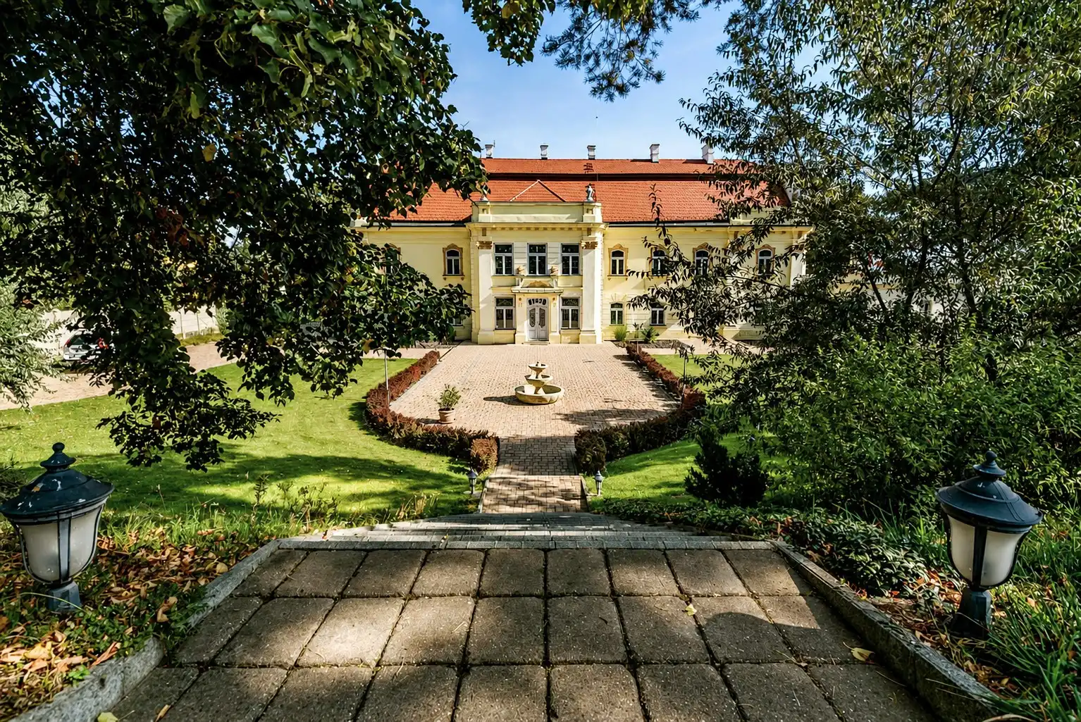 Photos Art Nouveau mansion with park in Western Slovakia