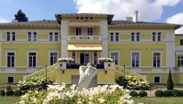 Manor House for sale Olsztyn, Warmian-Masurian Voivodeship,  Poland